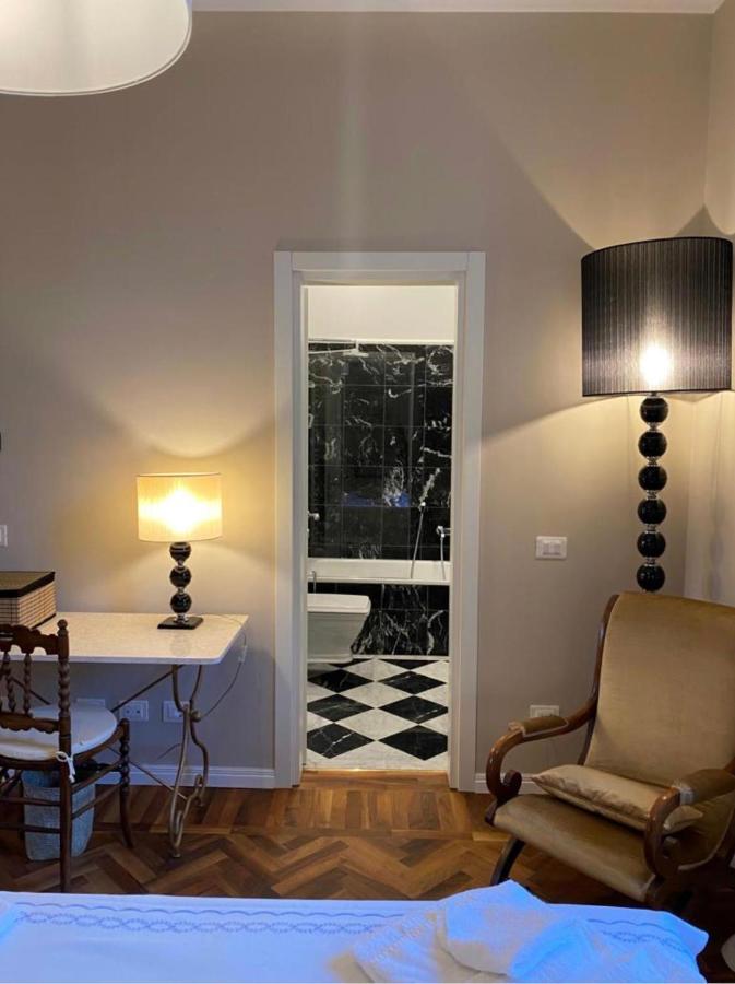 Charming Apt In San Frediano Apartman Firenze Kültér fotó
